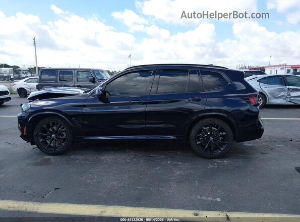 5UX43DP07R9V36795 2024 BMW X3 Черный Вид задней части салона