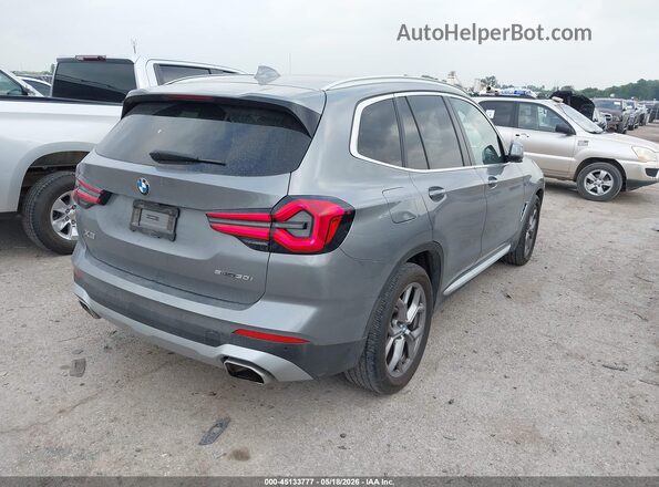5UX43DP08R9W14873 2024 BMW X3 Gray Trasero derecho