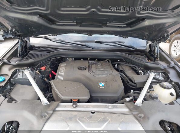5UX43DP08R9W14873 2024 BMW X3 Gray Vista trasera