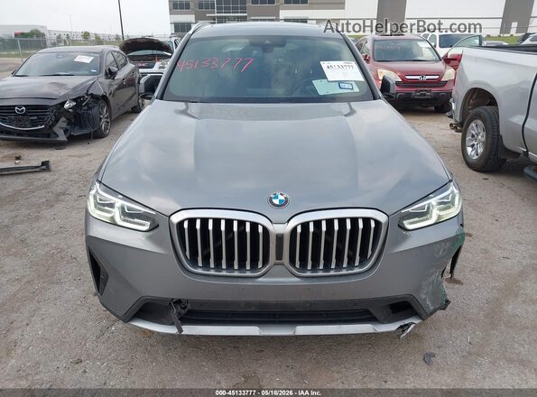 5UX43DP08R9W14873 2024 BMW X3 Gray Vista del cuadro de instrumentos