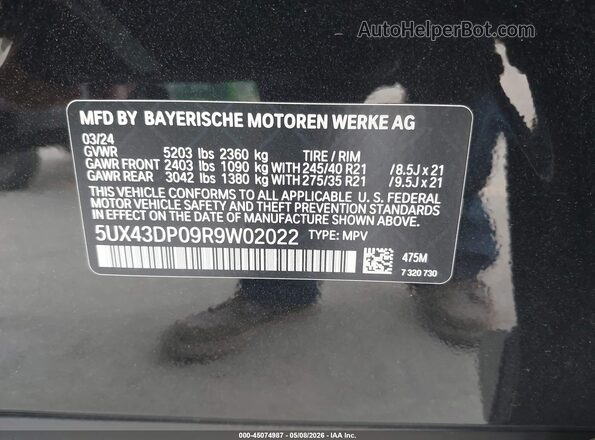 5UX43DP09R9W02022 2024 BMW X3 Black Vista del compartimento del motor