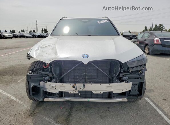 5UX43EU01S9X77204 2025 BMW X5 White Vista frontal