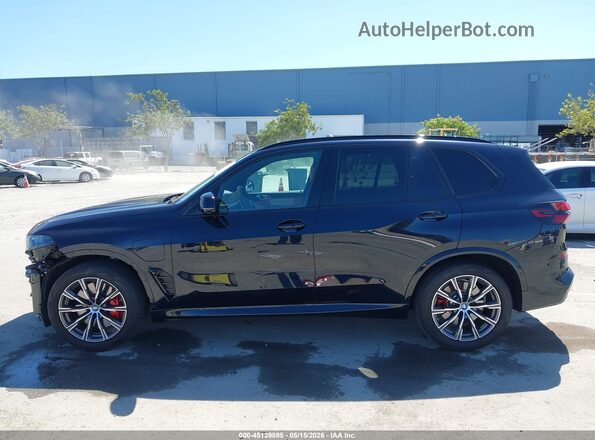5UX43EU02S9X83822 2025 BMW X5 Black 
