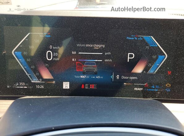 5UX43EU09S9Y89488 2025 BMW X5 Серый Вид щитка приборов