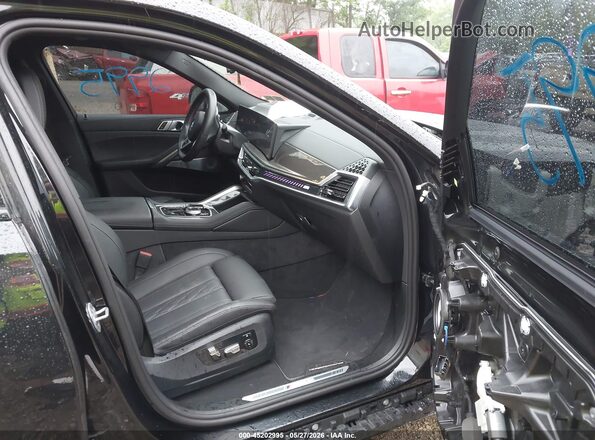 5UX43EX0XS9X60915 2025 BMW X6 Black Widok wnętrza z przodu