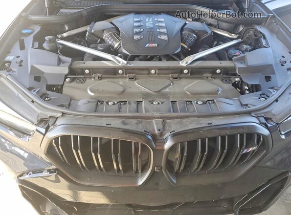 5UX43EX0XT9047305 2026 BMW X6 Black Vista del compartimento del motor