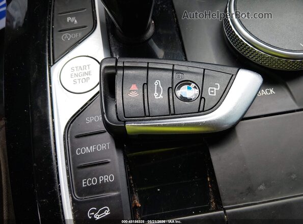 5UX53DP01N9J50159 2022 BMW X3 White Вид панелі приладів