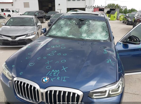 5UX53DP01R9V84281 2024 BMW X3 Blue Вид спереду