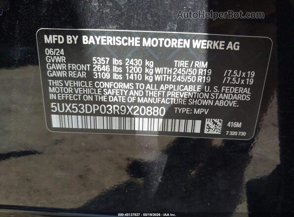 5UX53DP03R9X20880 2024 BMW X3 Dark Blue Vista del compartimento del motor