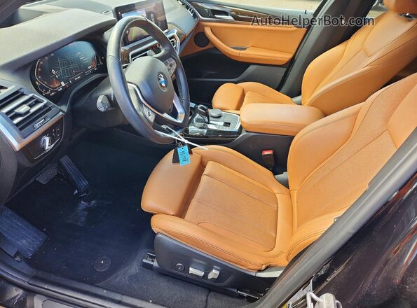 5UX53DP05R9U29460 2024 BMW X3 Black Widok wnętrza z przodu