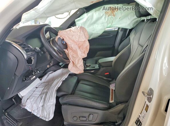 5UX53DP0XR9V66894 2024 BMW X3 White წინა სალონის ხედი