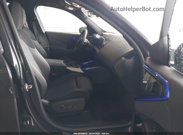5UX53GP06S9007124 2025 BMW X3 Gray Widok wnętrza z przodu