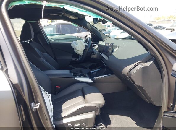 5UX73GP09S9119215 2025 BMW X3 Black Widok wnętrza z przodu