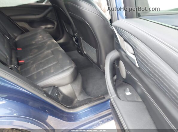5UX83DP02N9K80139 2022 BMW X3 Blue VIN կոդի պիտակի տեսք