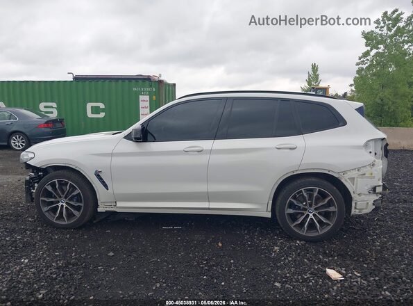 5UX83DP04N9K05992 2022 BMW X3 White Vista interior de 360 grados