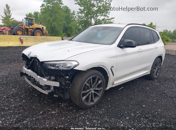 5UX83DP04N9K05992 2022 BMW X3 White Vista tres cuartos delantera izquierda