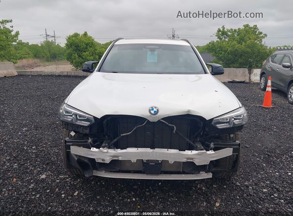 5UX83DP04N9K05992 2022 BMW X3 White Vista del cuadro de instrumentos