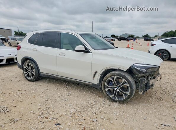5UXCR4C09L9C59898 2020 BMW X5 White 