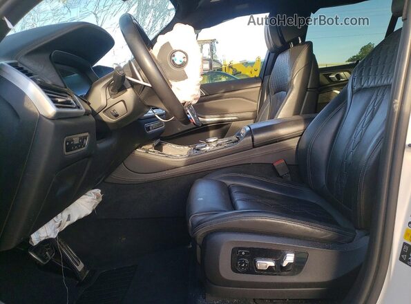 5UXCR6C01L9B20022 2020 BMW X5 White Vista interior delantera