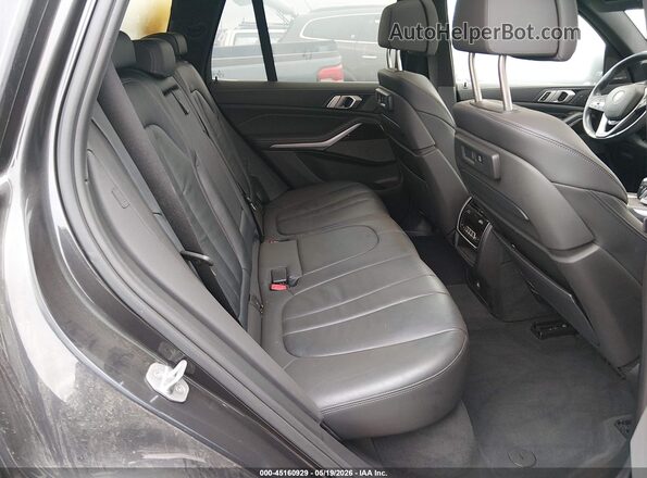 5UXCR6C01L9B68779 2020 BMW X5 Black Вид наклейки з VIN-кодом