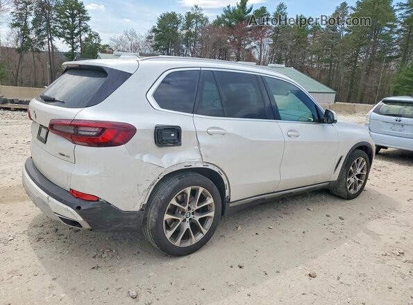 5UXCR6C01N9N14488 2022 BMW X5 White 