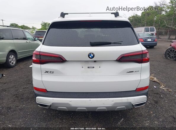 5UXCR6C06N9K10251 2022 BMW X5 White 