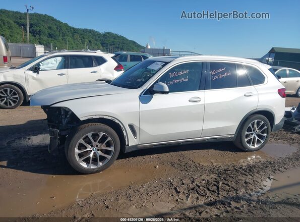 5UXCR6C07LLL65469 2020 BMW X5 White 