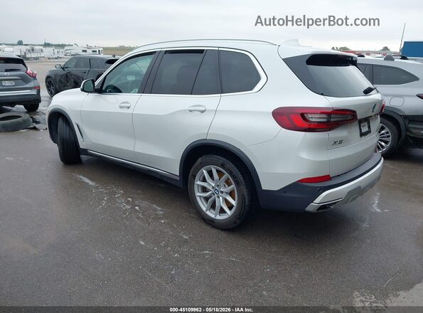 5UXCR6C08N9M30829 2022 BMW X5 White Tył lewy