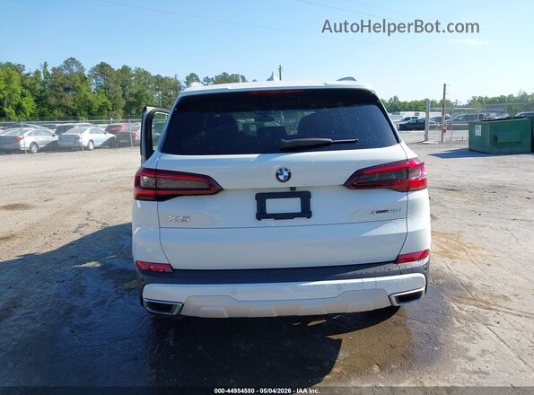 5UXCR6C0XL9C61560 2020 BMW X5 White 