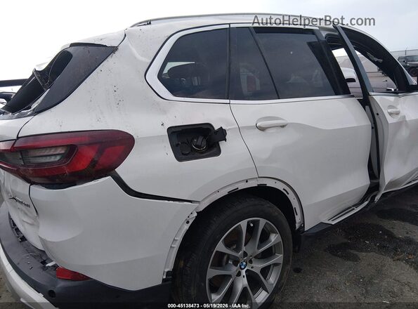 5UXCR6C0XP9P23263 2023 BMW X5 White Instrument cluster view