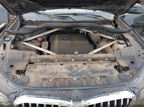 5UXCR6C52KLL26993 2019 BMW X5 Black 