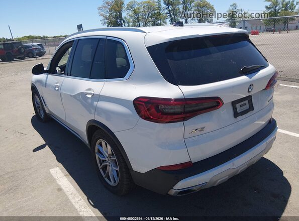 5UXCR6C54KLL00685 2019 BMW X5 Белый Задняя левая четверть