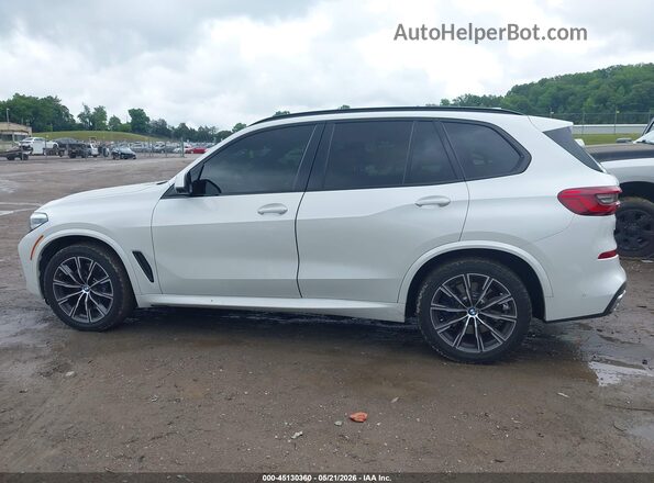 5UXCR6C54KLL11718 2019 BMW X5 Белый Панорамный вид салона 360°