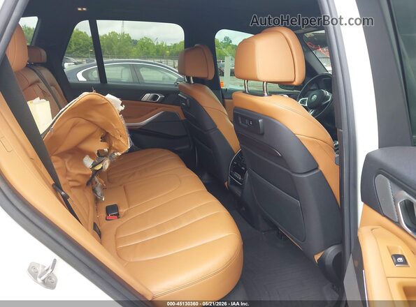 5UXCR6C54KLL11718 2019 BMW X5 Белый Вид наклейки с VIN-кодом