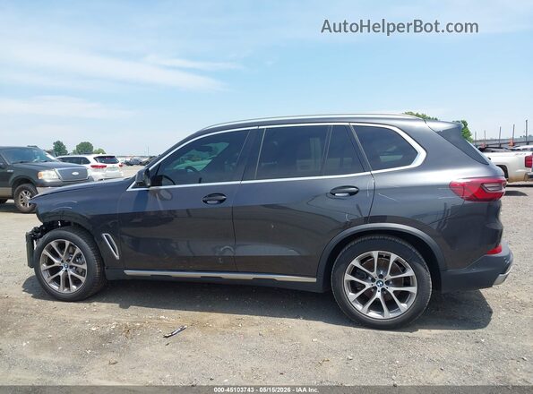 5UXCR6C55KLL38877 2019 BMW X5 Black 