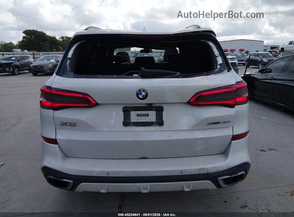 5UXCR6C56KLL12806 2019 BMW X5 White Вид спереду