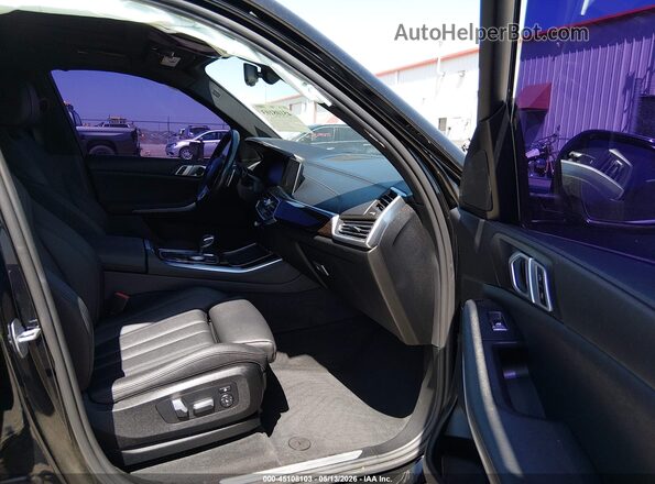 5UXCR6C58KLL38498 2019 BMW X5 Black 