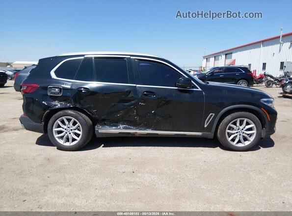 5UXCR6C58KLL38498 2019 BMW X5 Black 
