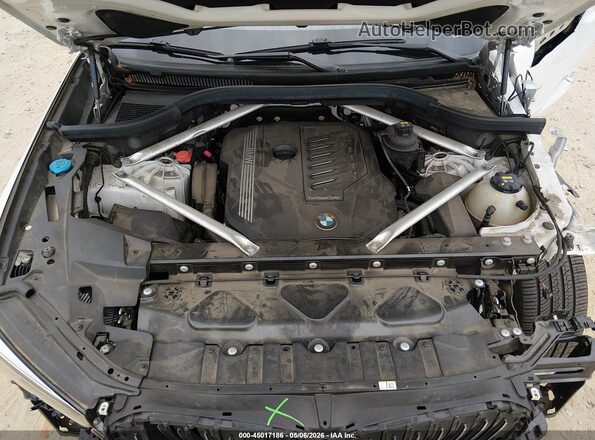 5UXCR6C5XKLL62334 2019 BMW X5 White 