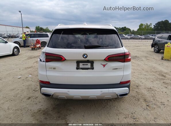 5UXCR6C5XKLL62334 2019 BMW X5 White 
