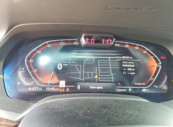 5UXCW2C01M9D89611 2021 BMW X7 White Instrument cluster view