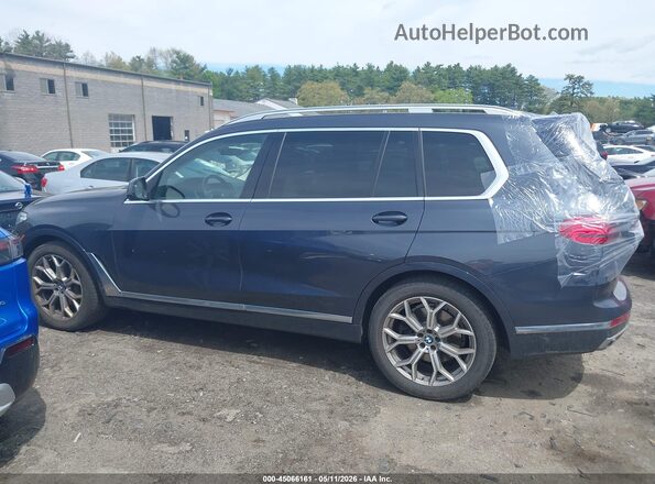 5UXCW2C01M9F19399 2021 BMW X7 Gray 