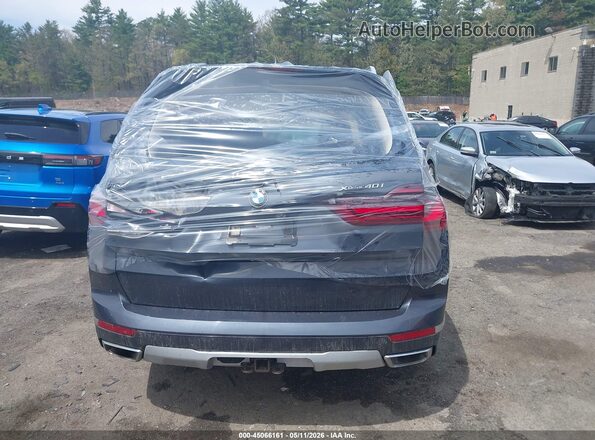 5UXCW2C01M9F19399 2021 BMW X7 Gray 