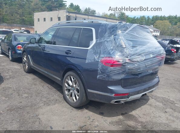 5UXCW2C01M9F19399 2021 BMW X7 Gray 