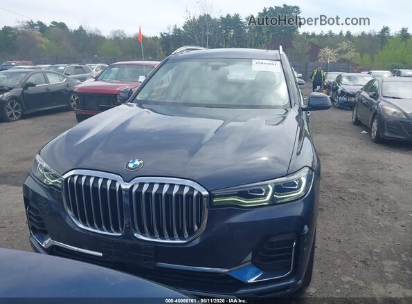 5UXCW2C01M9F19399 2021 BMW X7 Gray 