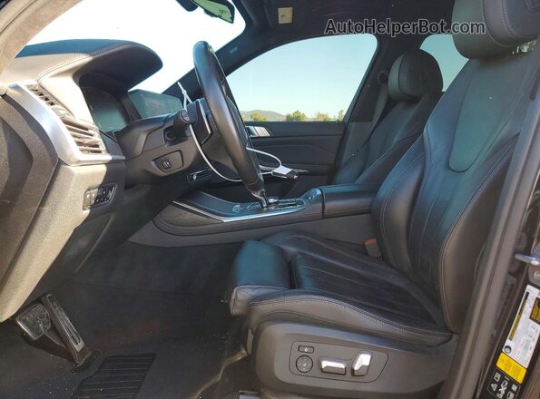 5UXCW2C04L9C37305 2020 BMW X7 Black Widok wnętrza z przodu