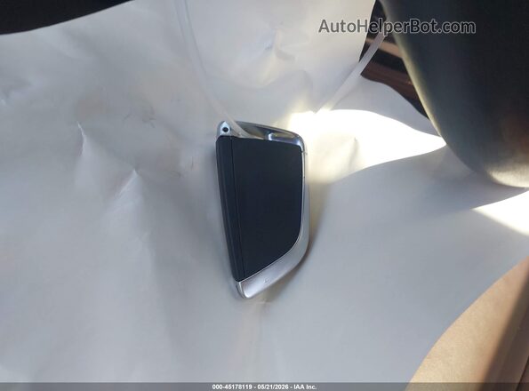 5UXCW2C06L9A03652 2020 BMW X7 Gray Առջևի վահանակի տեսք