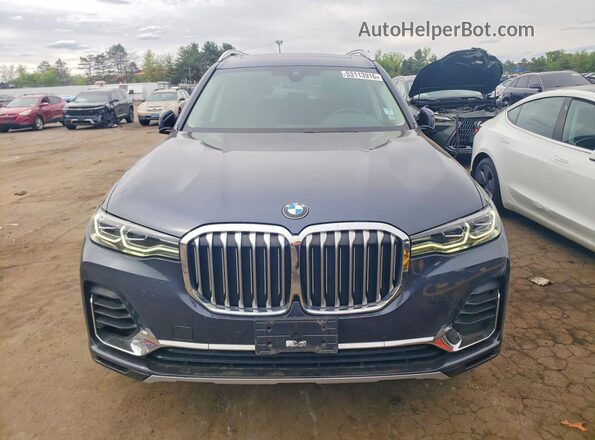 5UXCW2C07L0E74729 2020 BMW X7 Серый Вид спереди