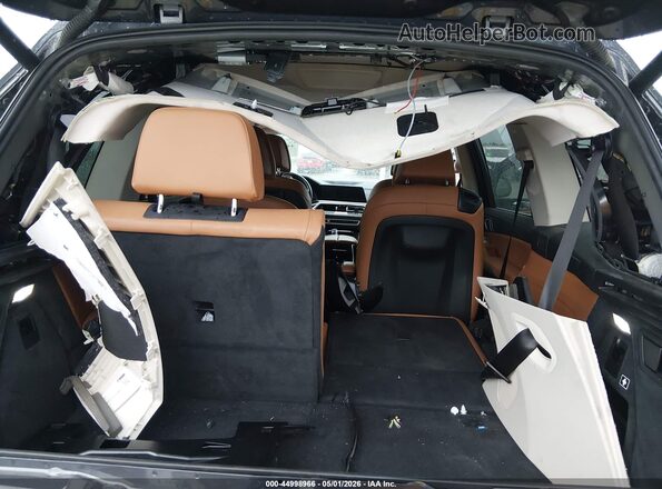 5UXCW2C07L9C06906 2020 BMW X7 Gray Vista de la etiqueta del VIN