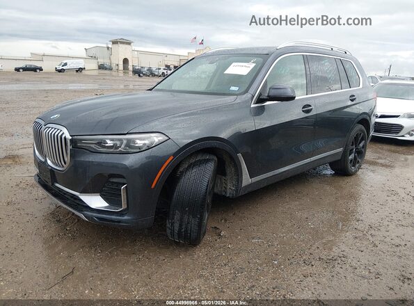 5UXCW2C07L9C06906 2020 BMW X7 Gray Vista tres cuartos delantera izquierda